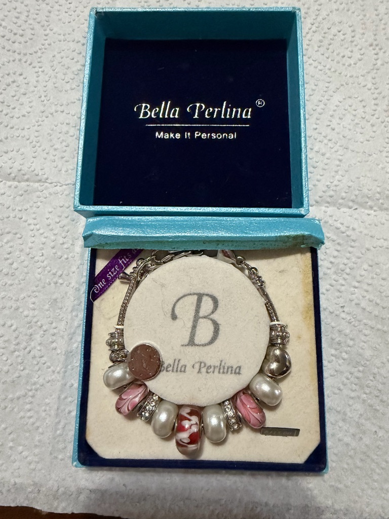 Bella Perlina Pink Glass Pearl Silver Charm Bracelet With Floral Accent 25$